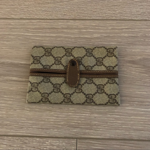 Gucci tissue holder